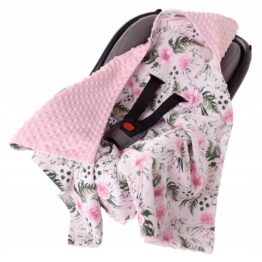 Lightweight car seat blanket- pink flowers